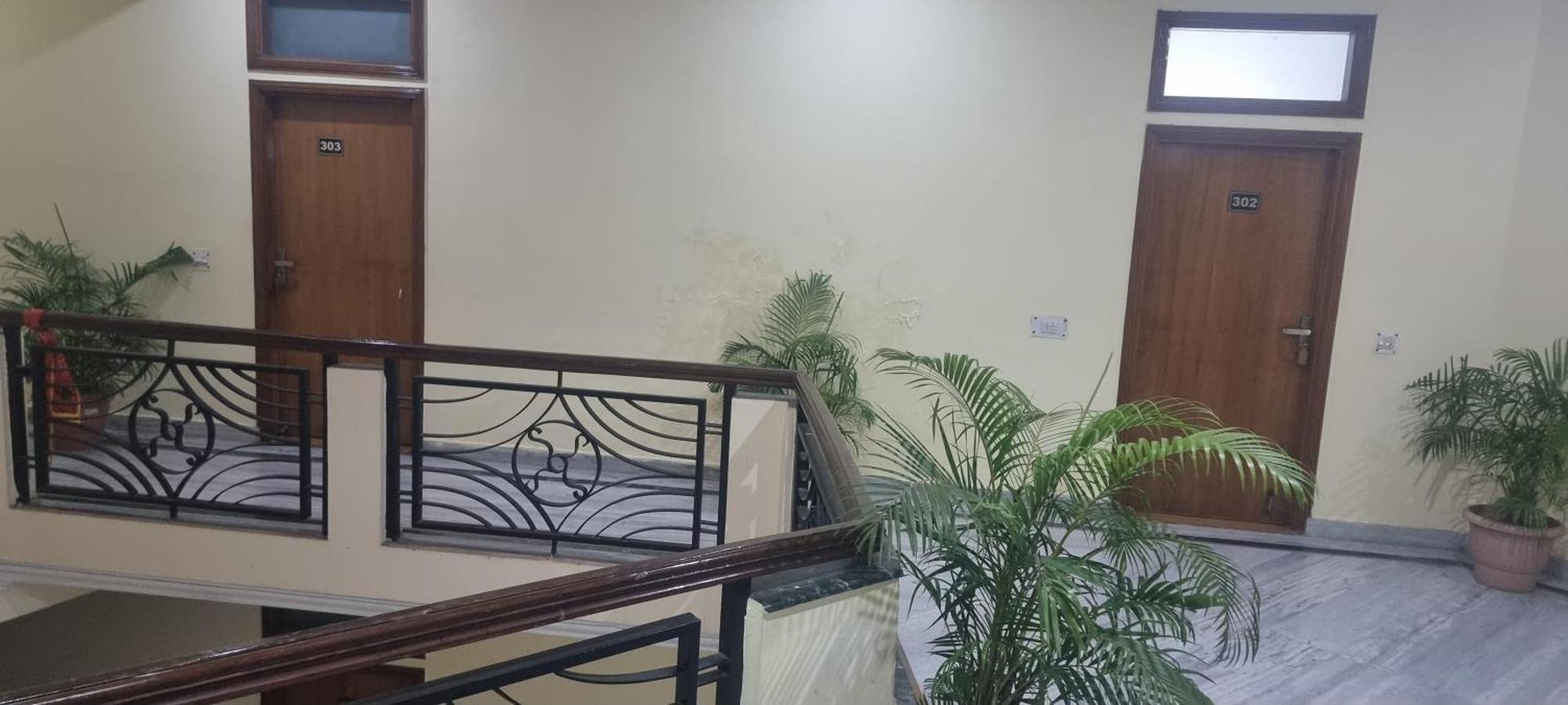 Hotel Har Ki Pauri By Around Stays Haridwār Εξωτερικό φωτογραφία