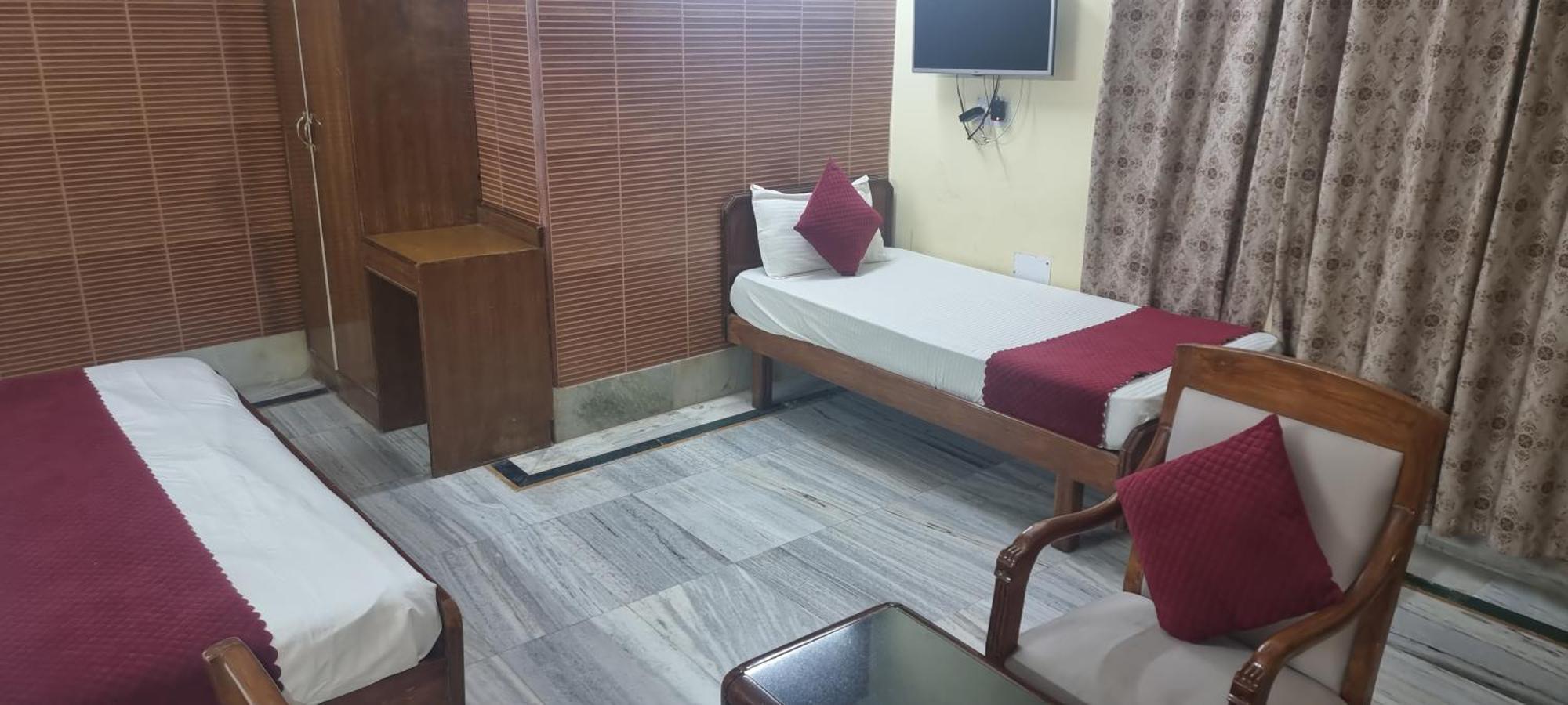 Hotel Har Ki Pauri By Around Stays Haridwār Εξωτερικό φωτογραφία