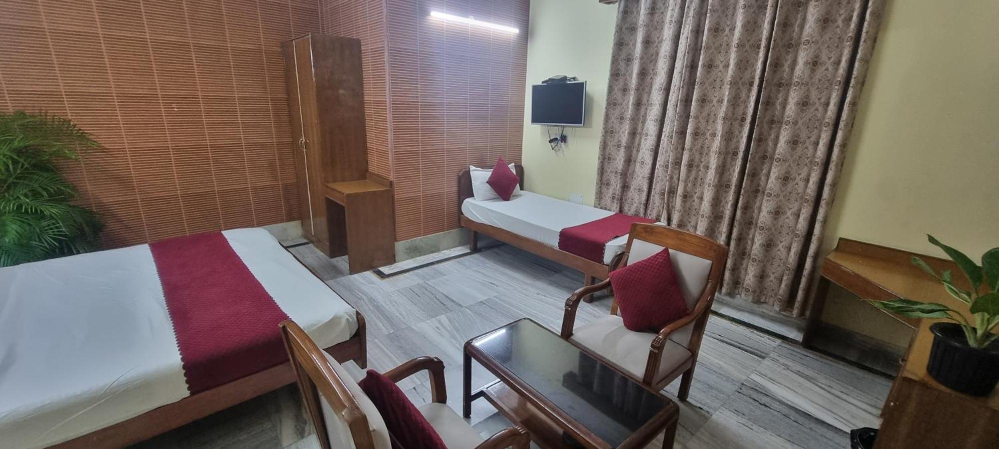Hotel Har Ki Pauri By Around Stays Haridwār Εξωτερικό φωτογραφία