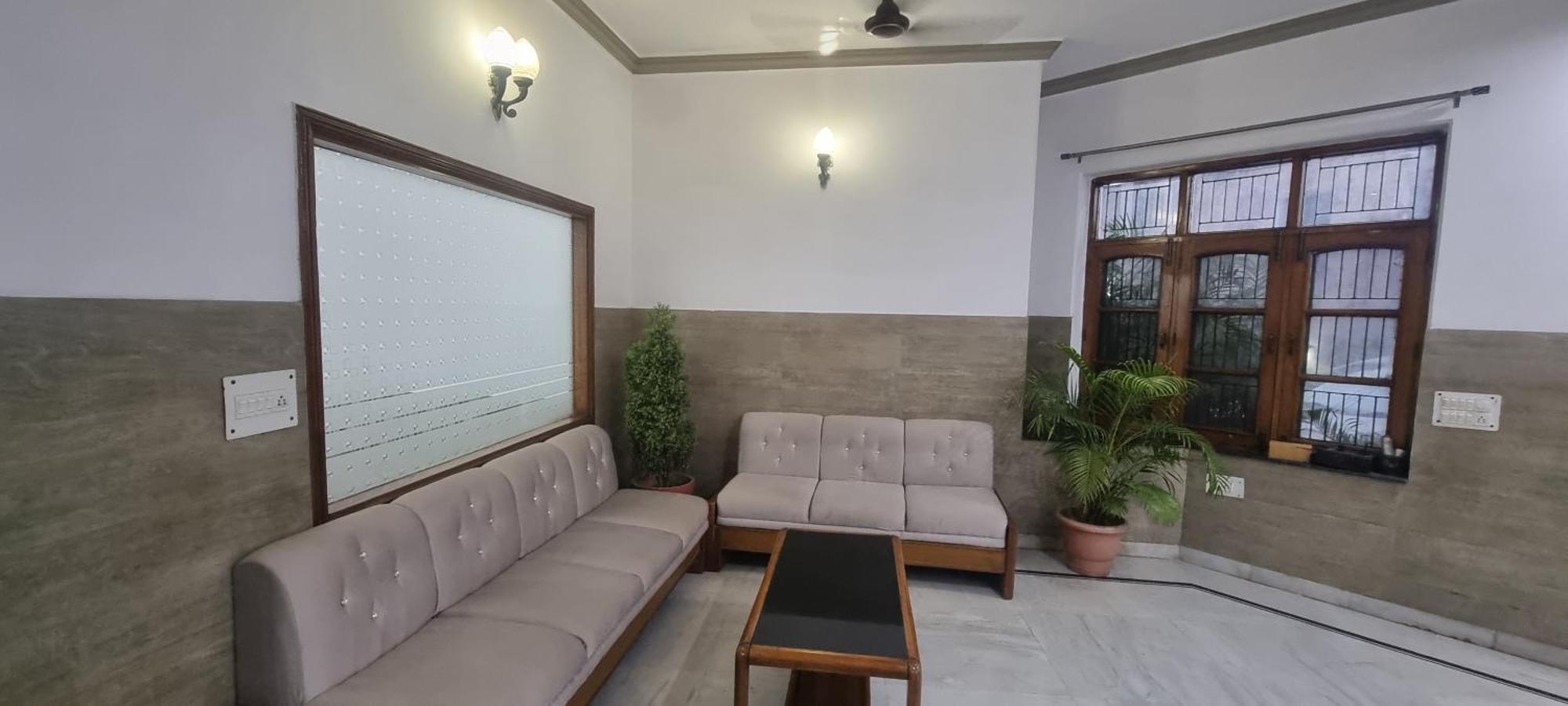 Hotel Har Ki Pauri By Around Stays Haridwār Εξωτερικό φωτογραφία
