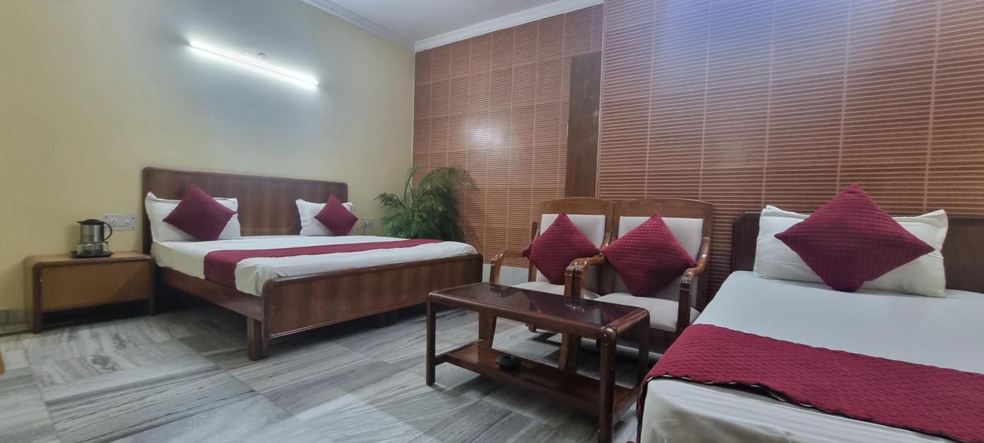 Hotel Har Ki Pauri By Around Stays Haridwār Εξωτερικό φωτογραφία